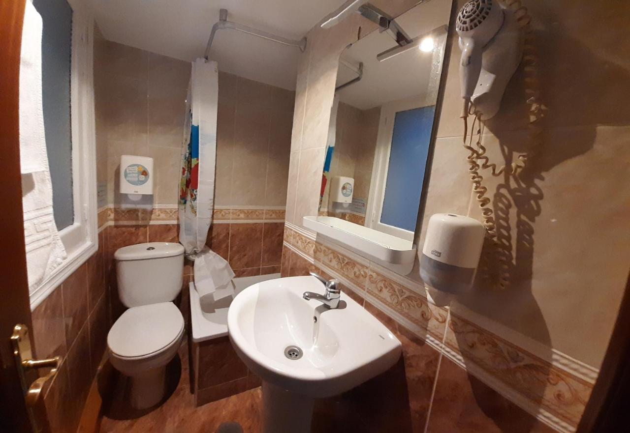 Hostal Verdemar Gijón Extérieur photo